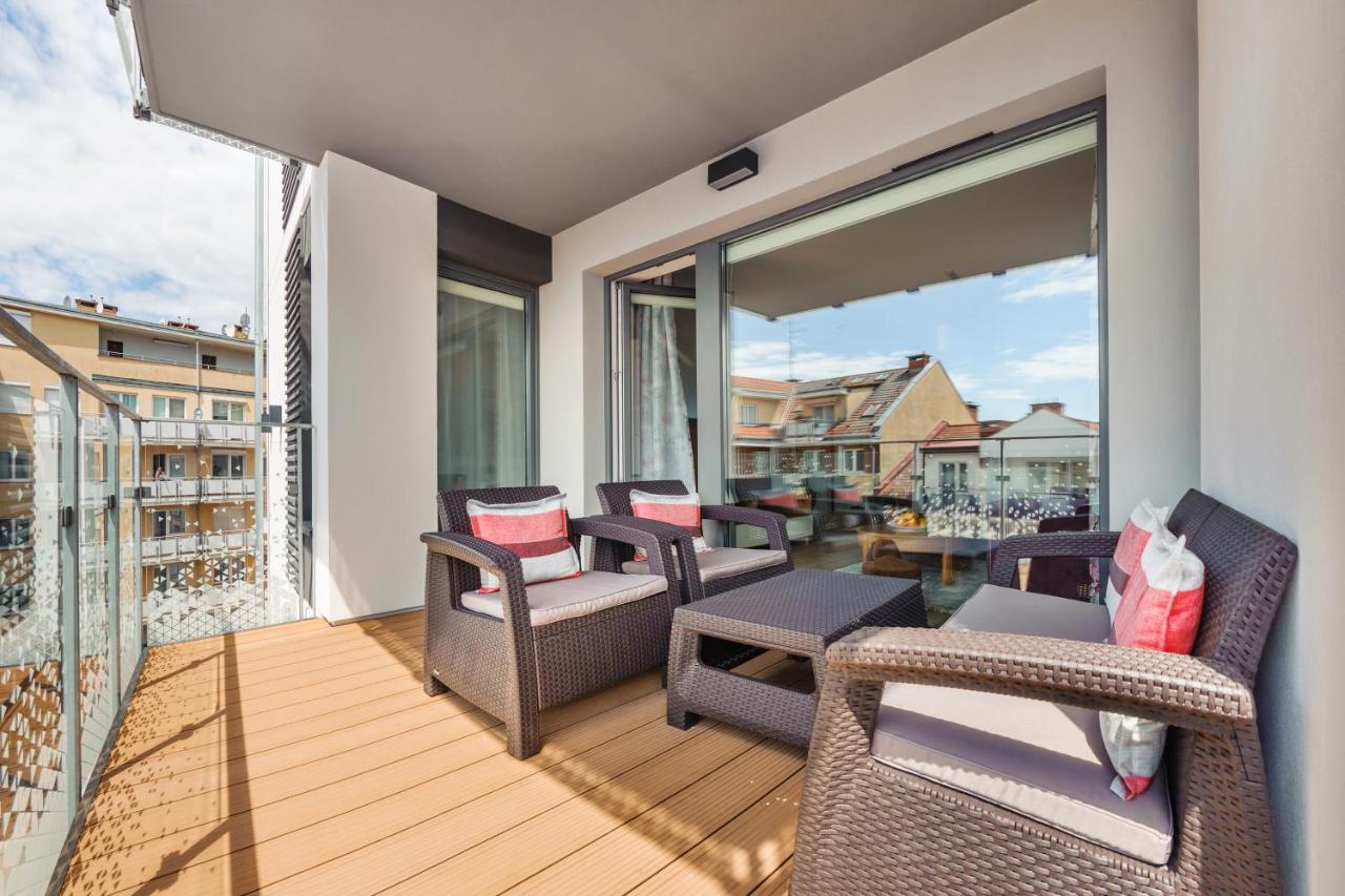 Apartamenty Sun & Snow Nadmorskie Tarasy Z Basenem Kolobrzeg Exterior photo