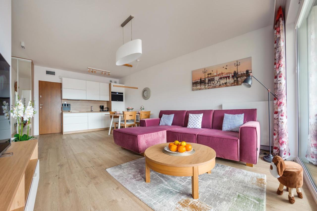 Apartamenty Sun & Snow Nadmorskie Tarasy Z Basenem Kolobrzeg Exterior photo